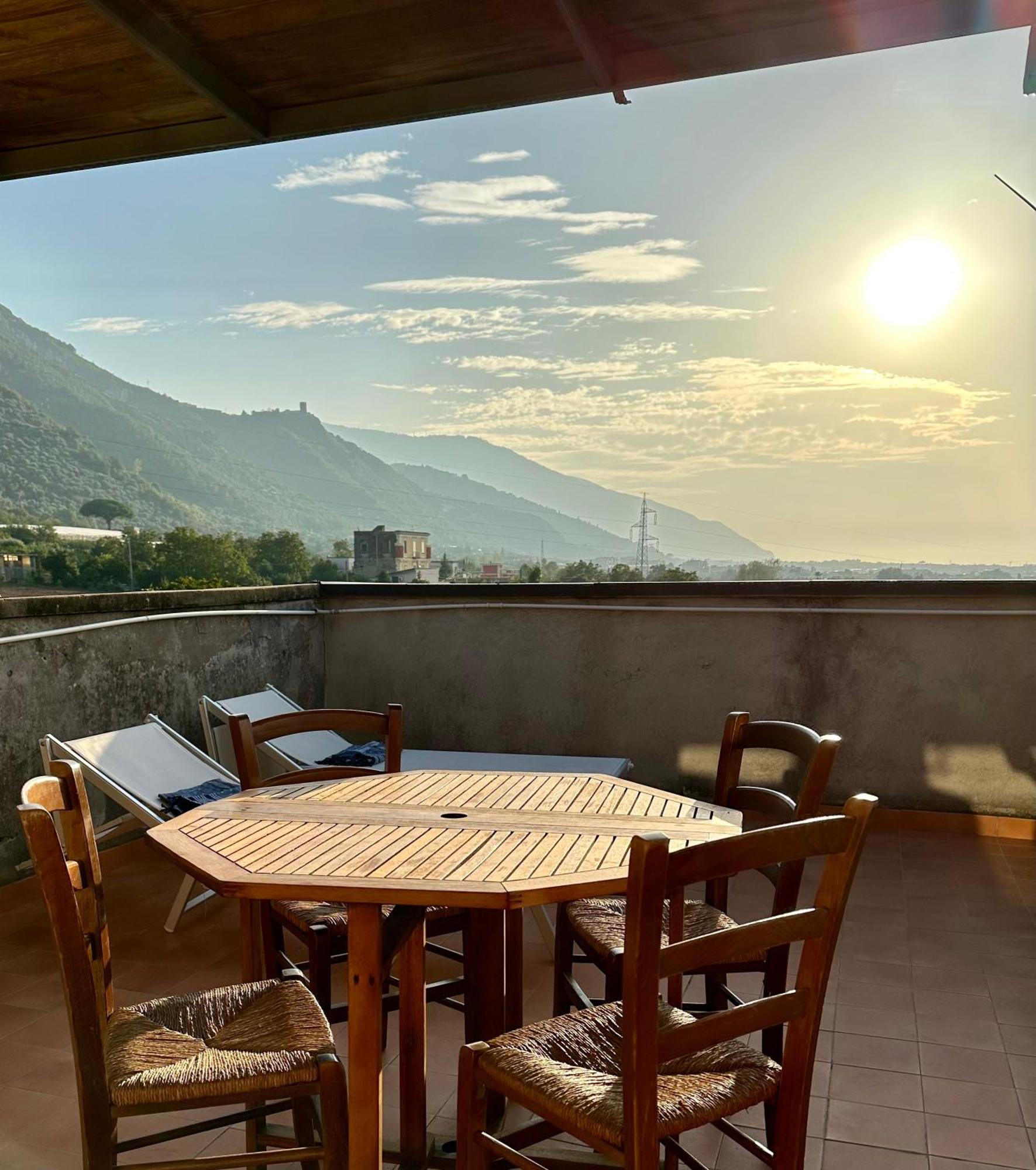 La Casa Del Mosaico Guest House Ангри Екстериор снимка